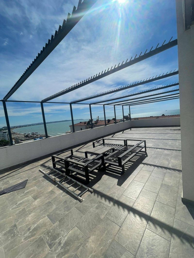 Exclusive apartment with an unmistakable sea view - 1