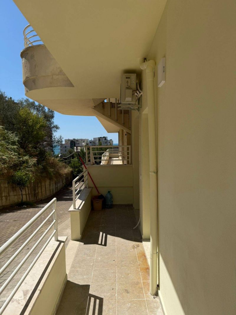 Štýlový 1+1 apartmán s čiastočným výhľadom na more - 16
