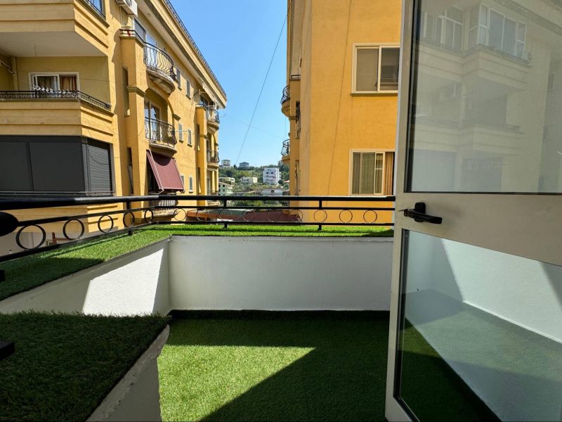 Newly furnished studio with a balcony near the sea. - 11